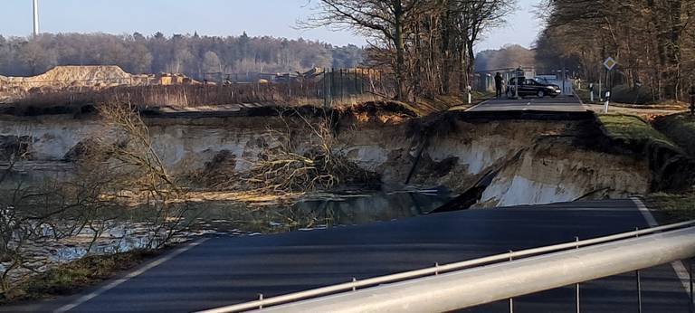 Gutachten zu abgesackter Bruchstraße