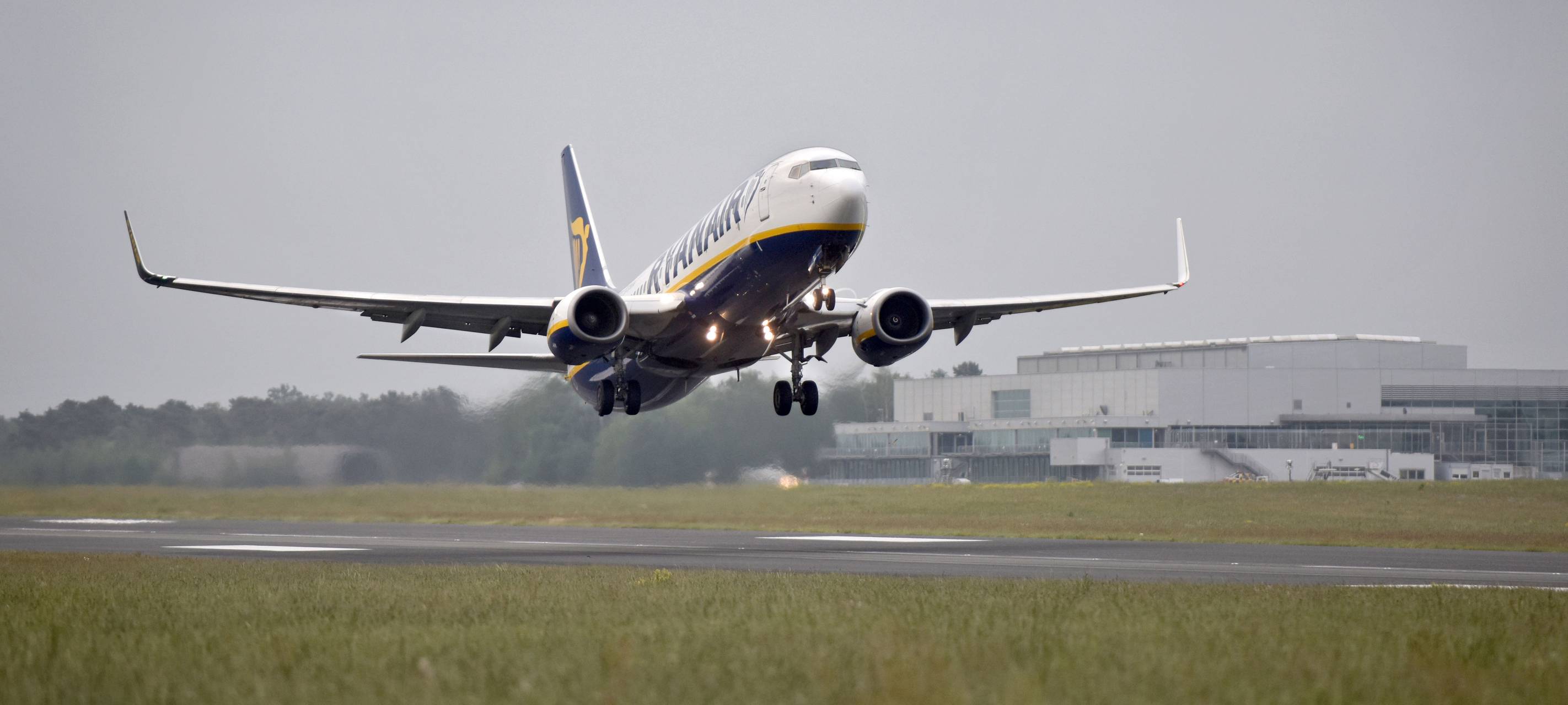 Airport Weeze erwartet viele Passagiere