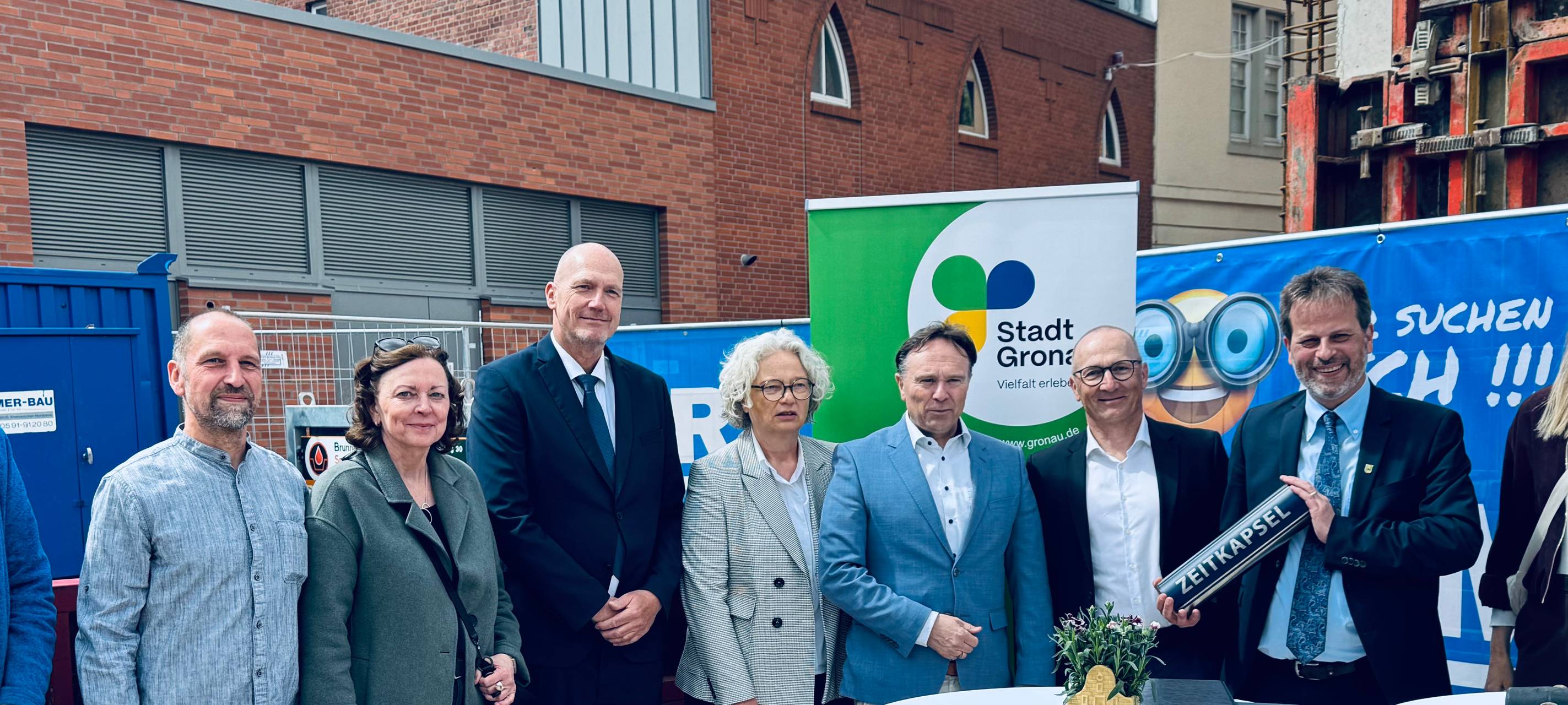 Grundstein für neues Historisches Rathaus in Gronau gelegt